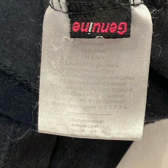 Volcom size medium Men's Black Premium Quality T-Shirt cotton blend - Picture 5 of 15